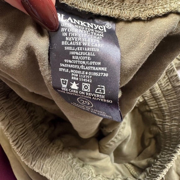 Blank NYC Revolve Tencel jogger Time and true olive green relaxed fit 29 - Picture 8 of 8